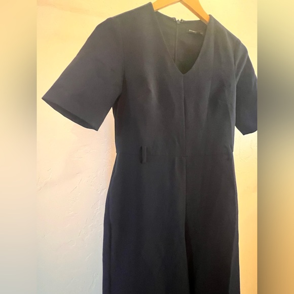 Banana Republic Factory Sleeveless Jumpsuit, Black, Size 0 Petite - Picture 4 of 8